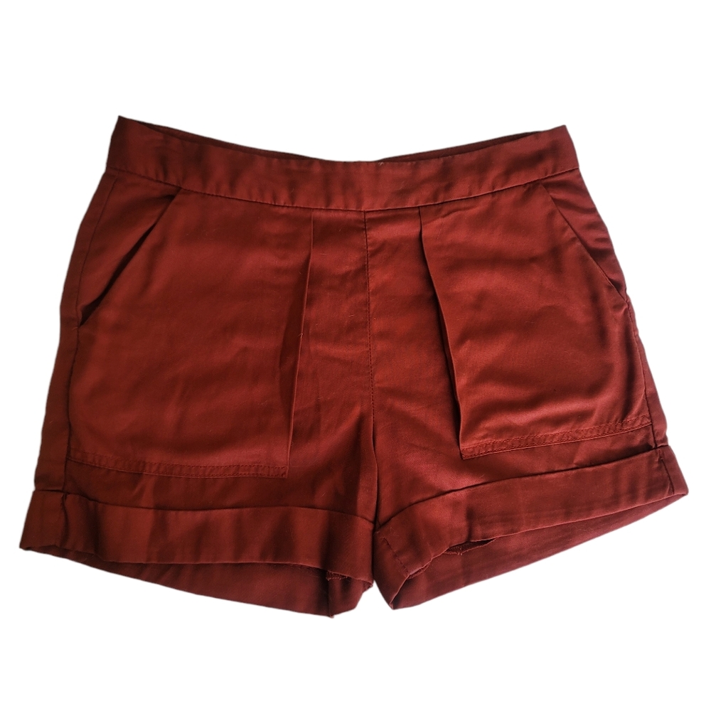 ZARA autumn red cuffed shorts
